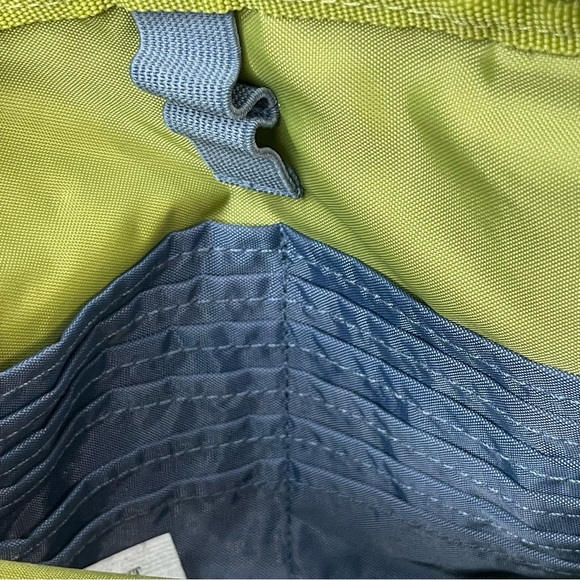 Baggallini Purple with Green Lining Crossbody/Belt Bag - Picture 9 of 11